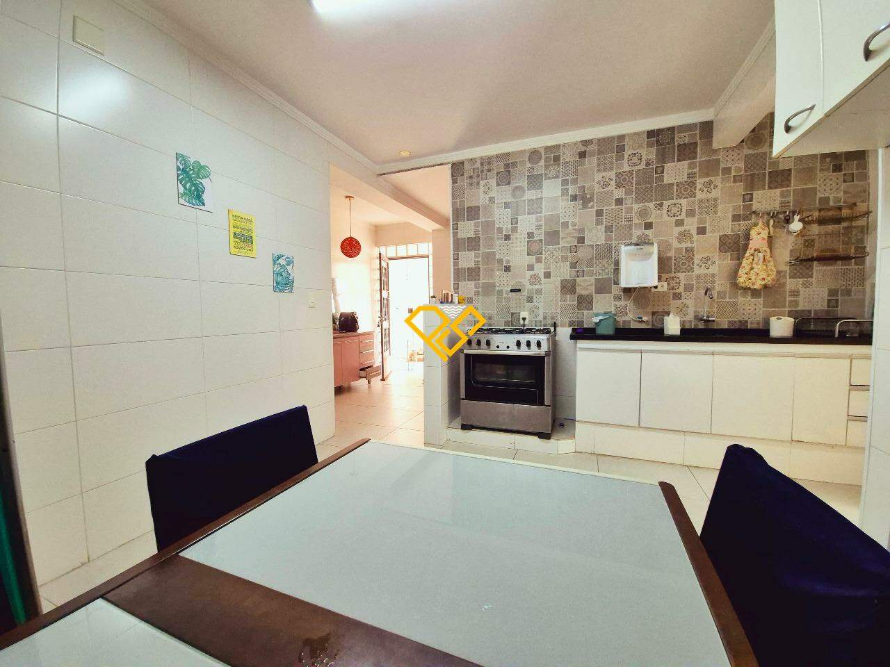 Sobrado à venda no Estuário: 