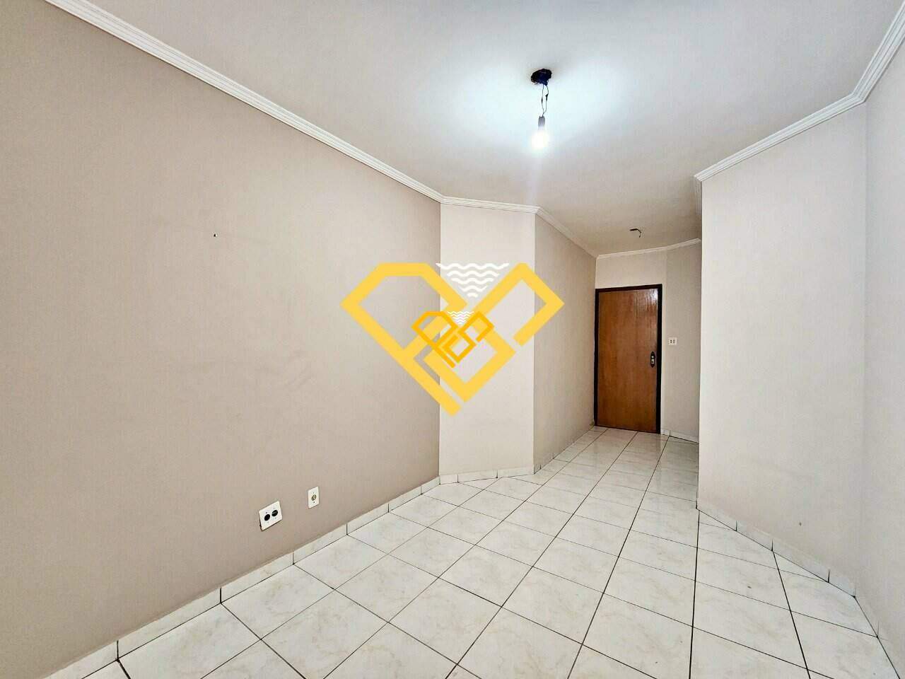 Apartamento à venda no Ponta da Praia: Sala