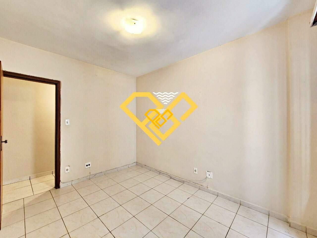 Apartamento à venda no Ponta da Praia: Dormitório 1