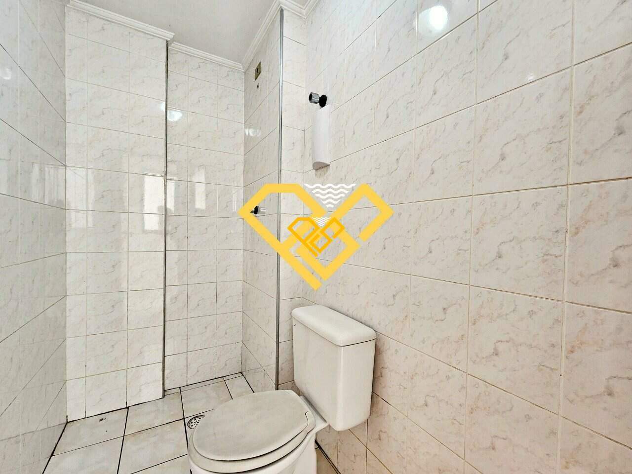 Apartamento à venda no Ponta da Praia: Wc de serviço