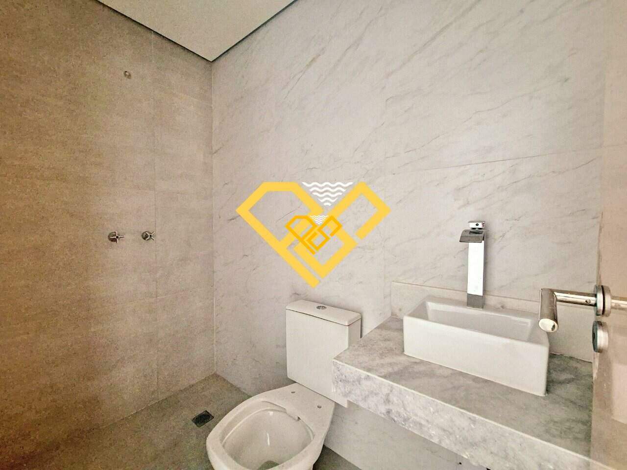 Apartamento à venda no Ponta da Praia: Wc suíte