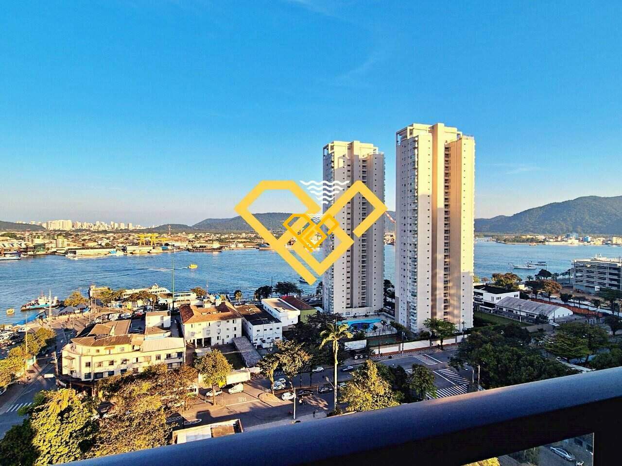 Apartamento à venda no Ponta da Praia: Vista