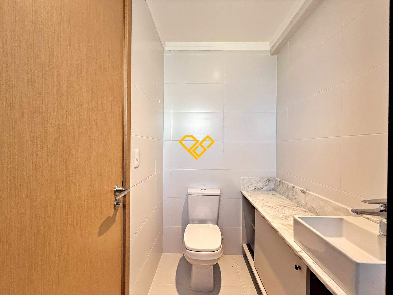 Apartamento à venda no Gonzaga: Wc suíte 2
