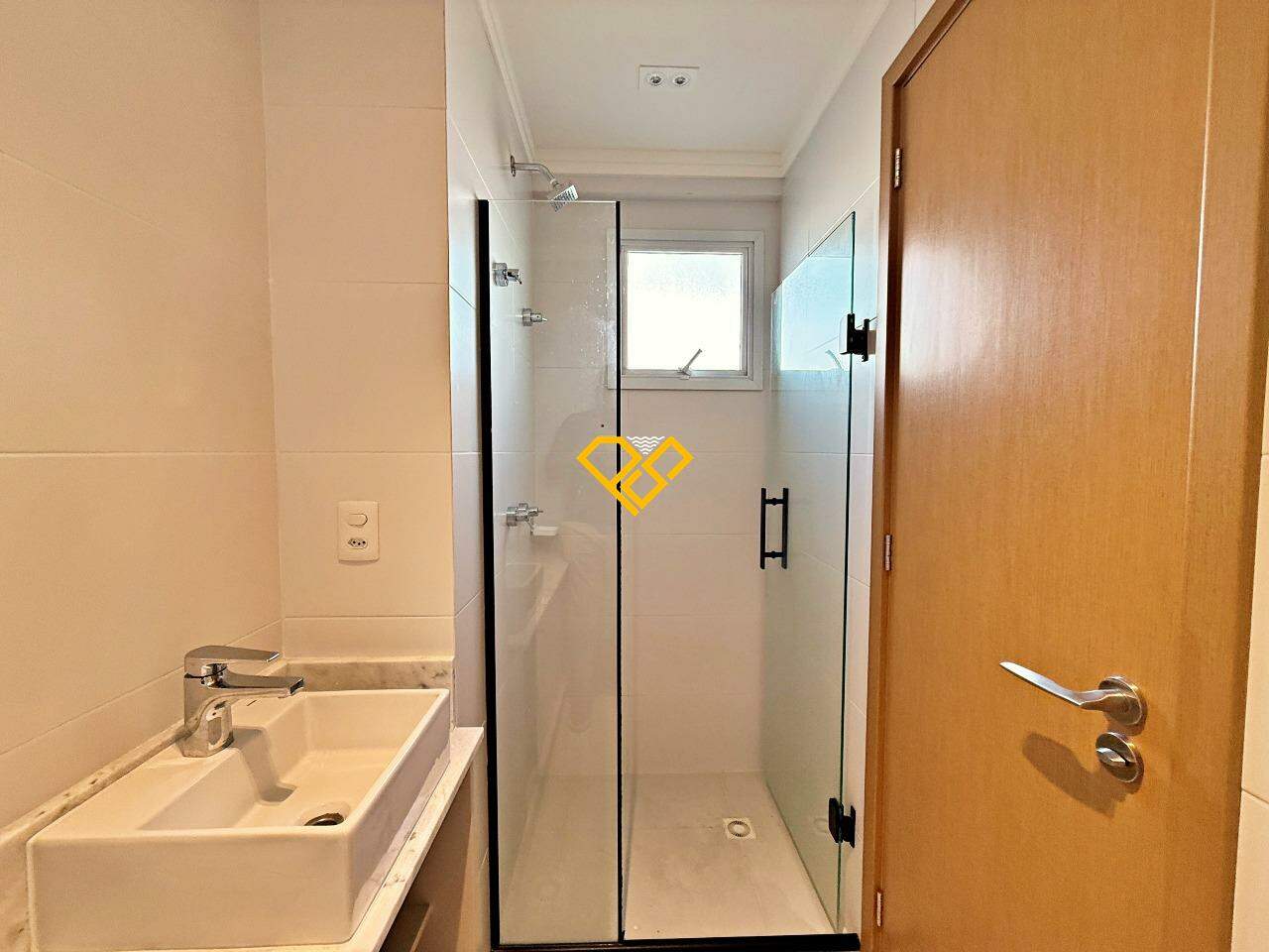 Apartamento à venda no Gonzaga: Wc suíte 2