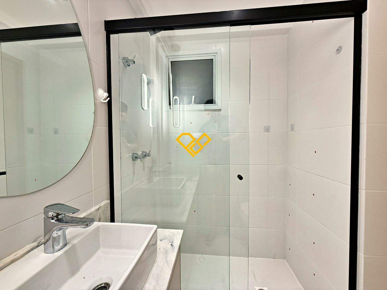 Apartamento à venda no Gonzaga: Wc suiíte 1 - master