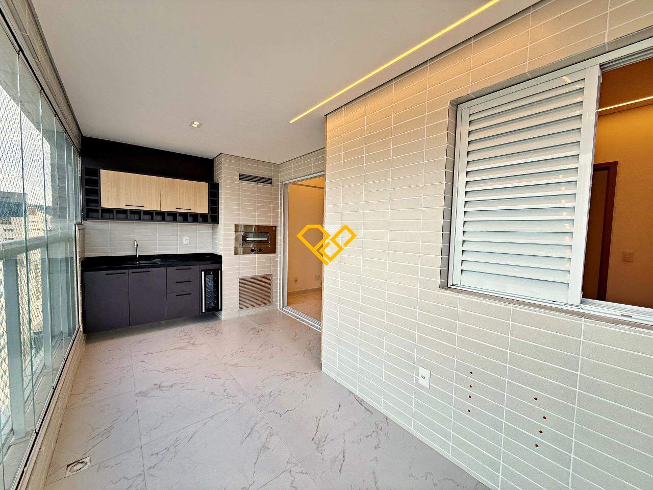 Apartamento à venda no Gonzaga: Varanda