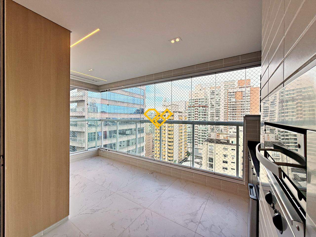 Apartamento à venda no Gonzaga: Varanda