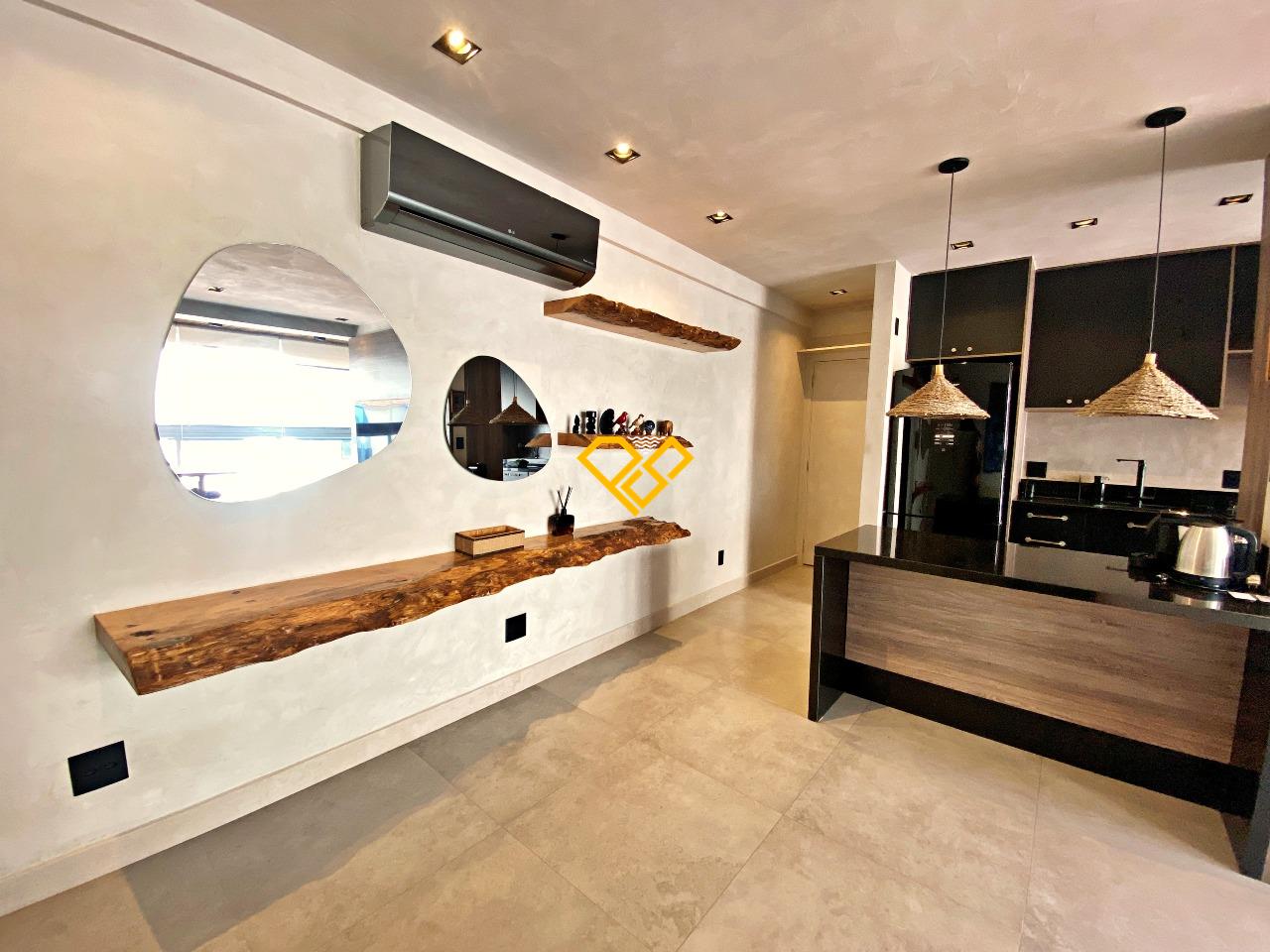 Apartamento à venda no Ponta da Praia: Sala