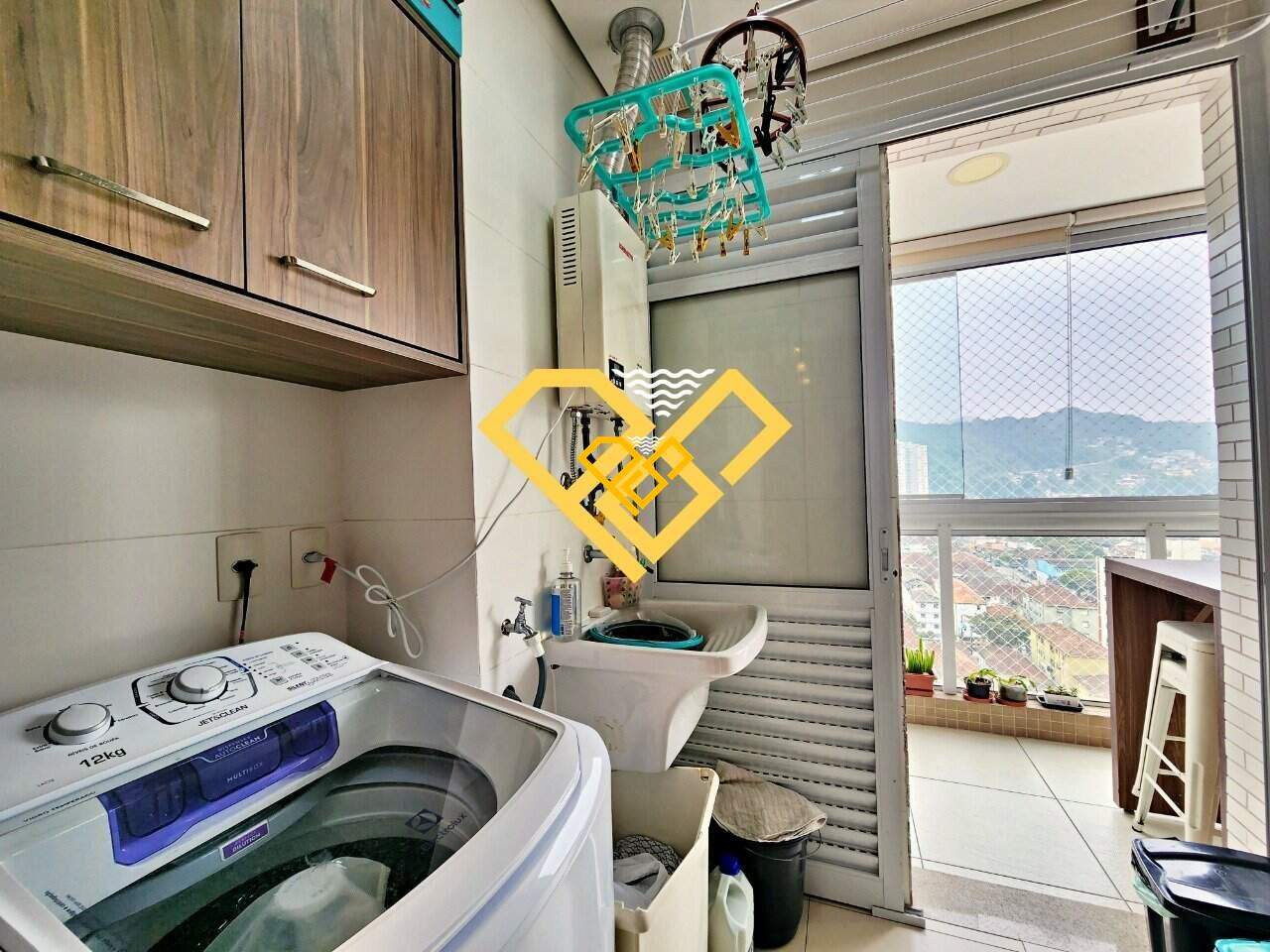 Apartamento à venda no Marapé: Área de serviço