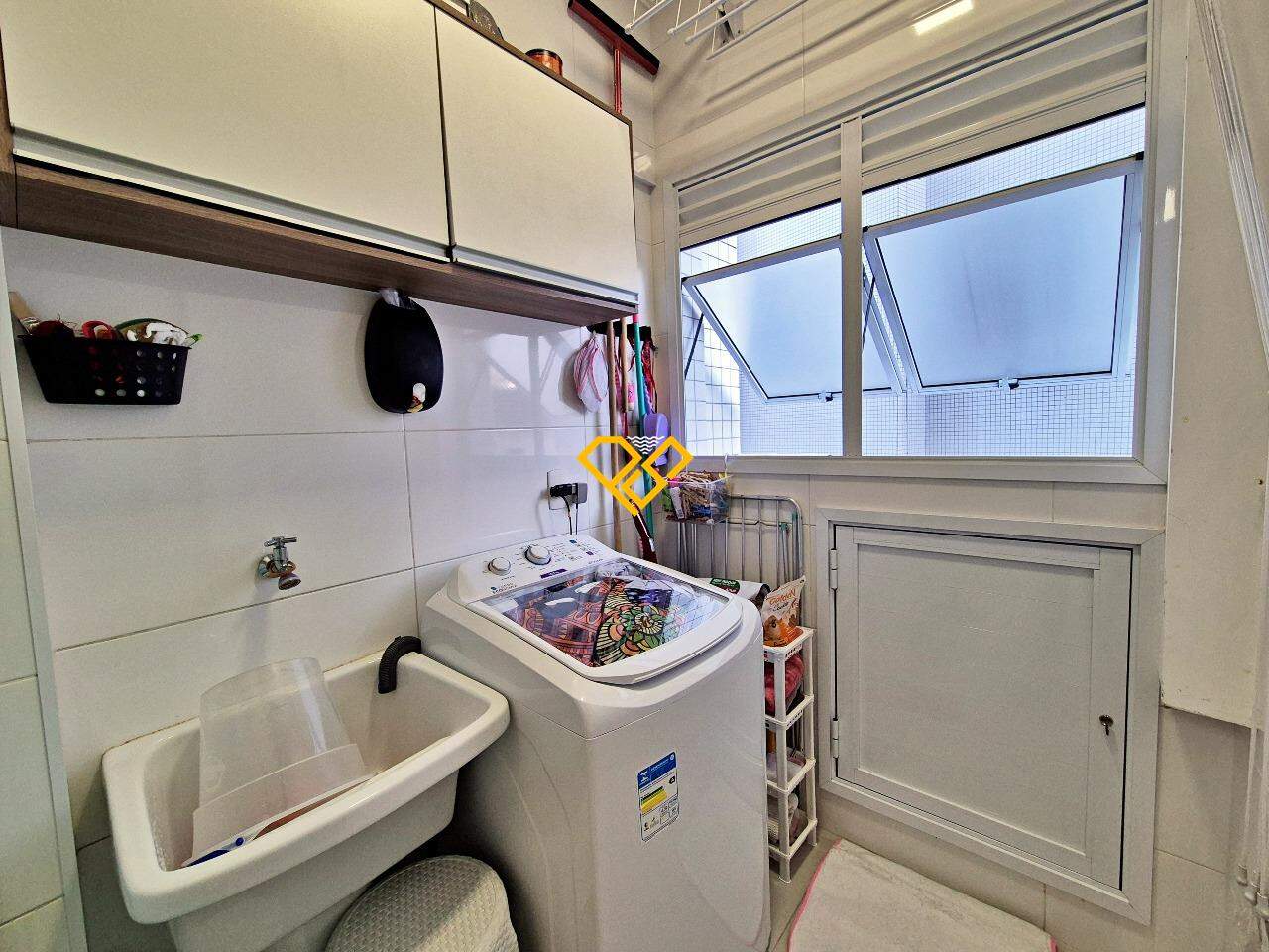 Apartamento à venda no Marapé: Área de serviço