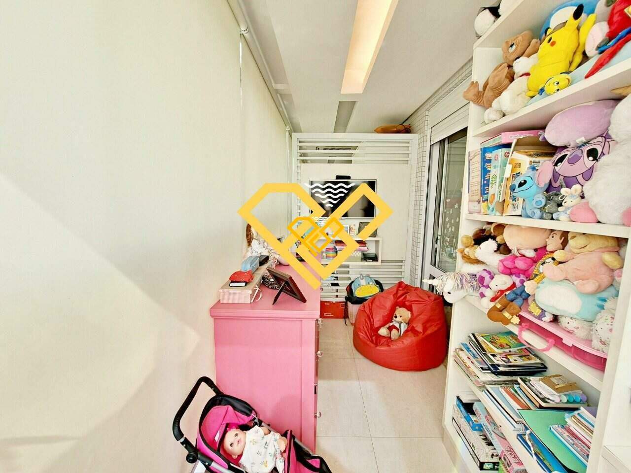 Apartamento à venda no Embaré: Varanda dormitório 3