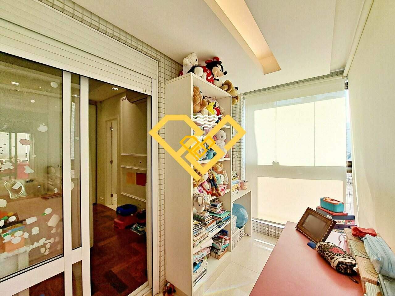 Apartamento à venda no Embaré: Varanda dormitório 3