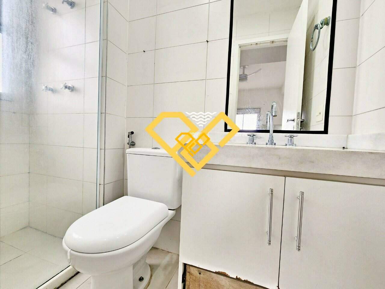 Apartamento à venda no José Menino: Wc suíte