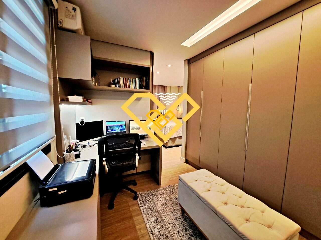 Garden à venda no José Menino: Dormitório 3 - revertido para closet e escritório