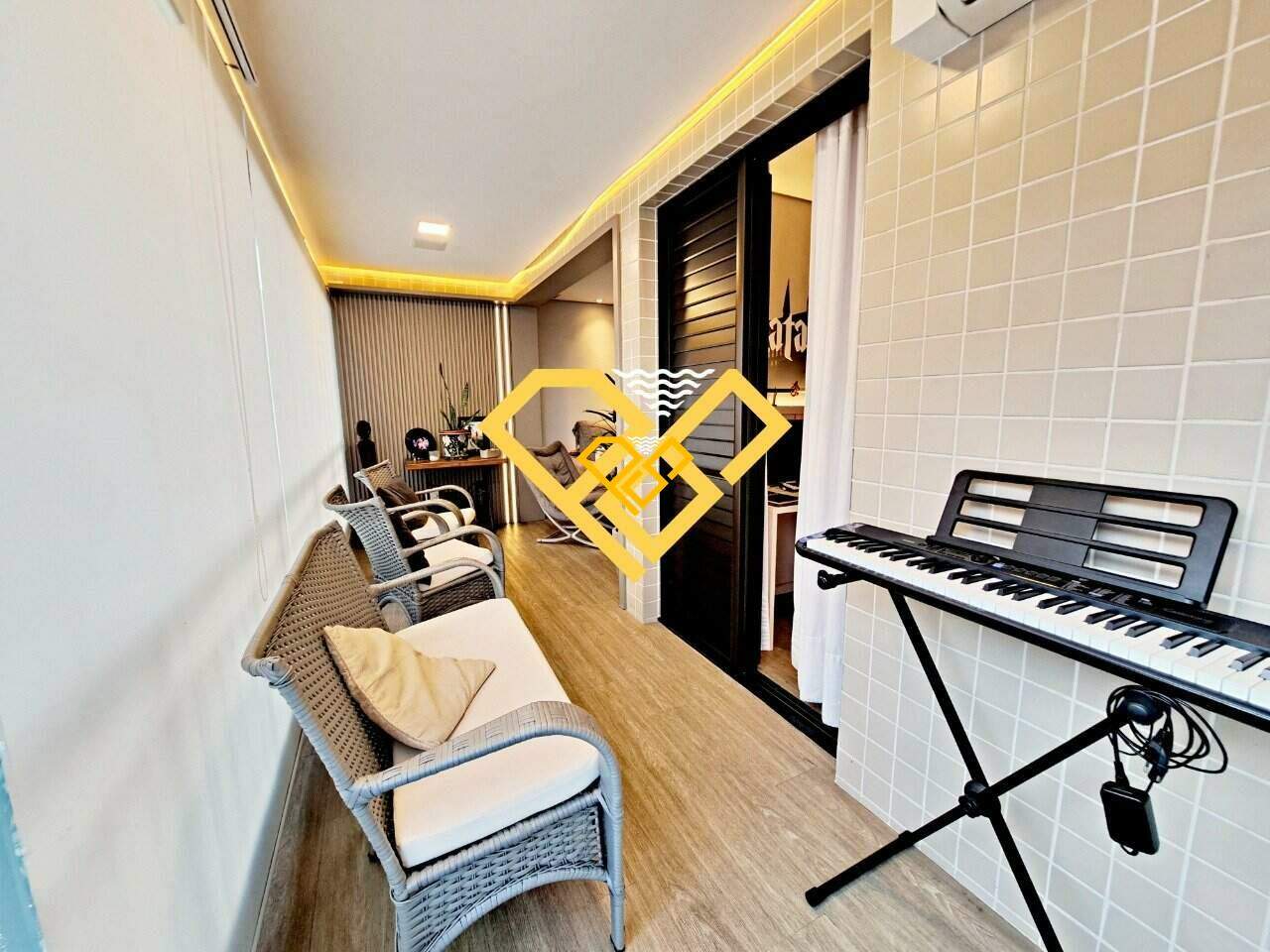 Garden à venda no José Menino: Varanda