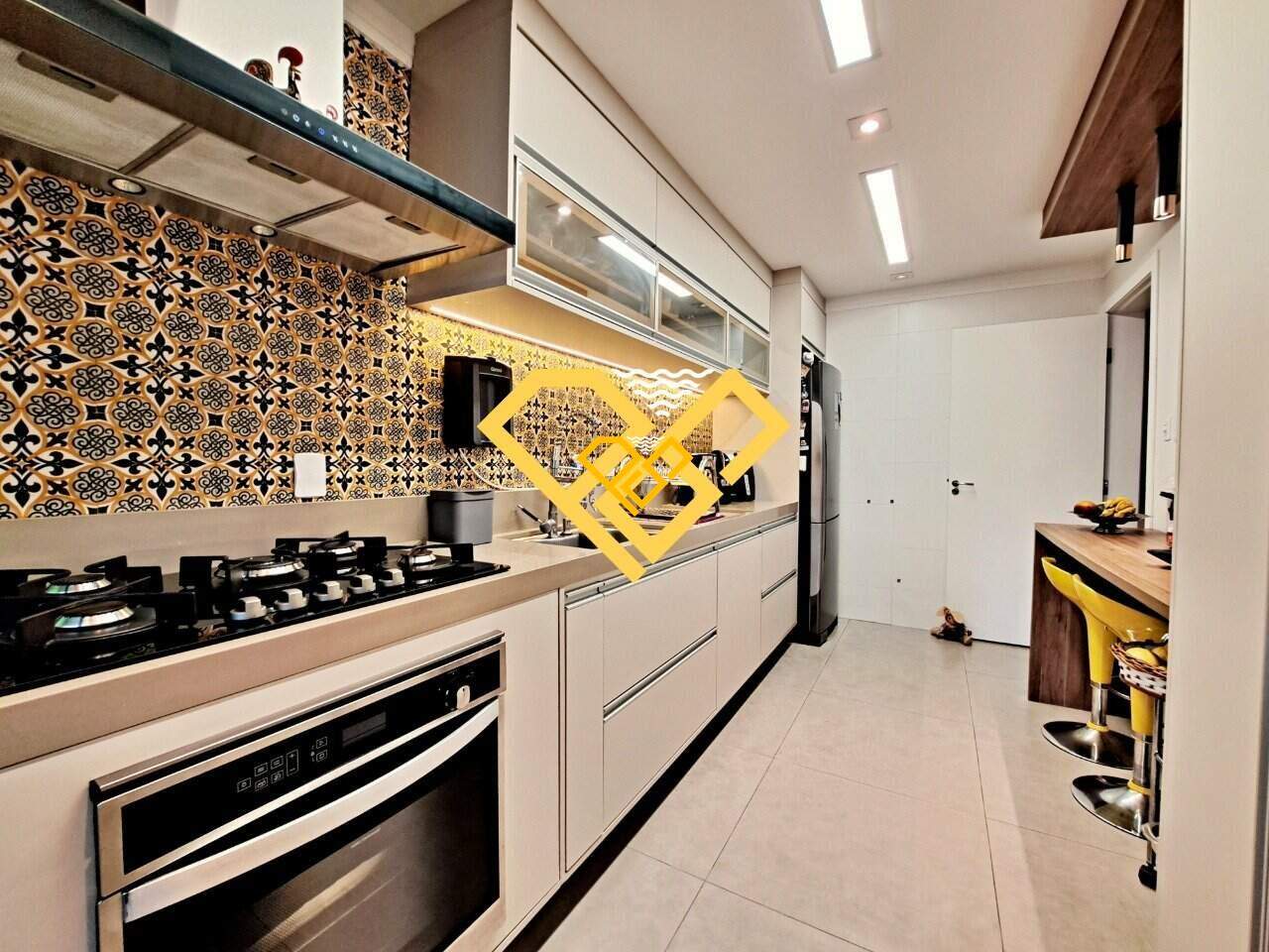 Garden à venda no José Menino: Cozinha