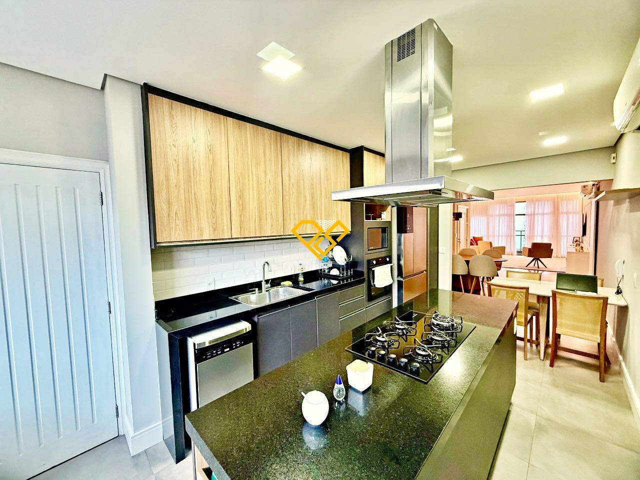 Apartamento à venda no Gonzaga: Cozinha