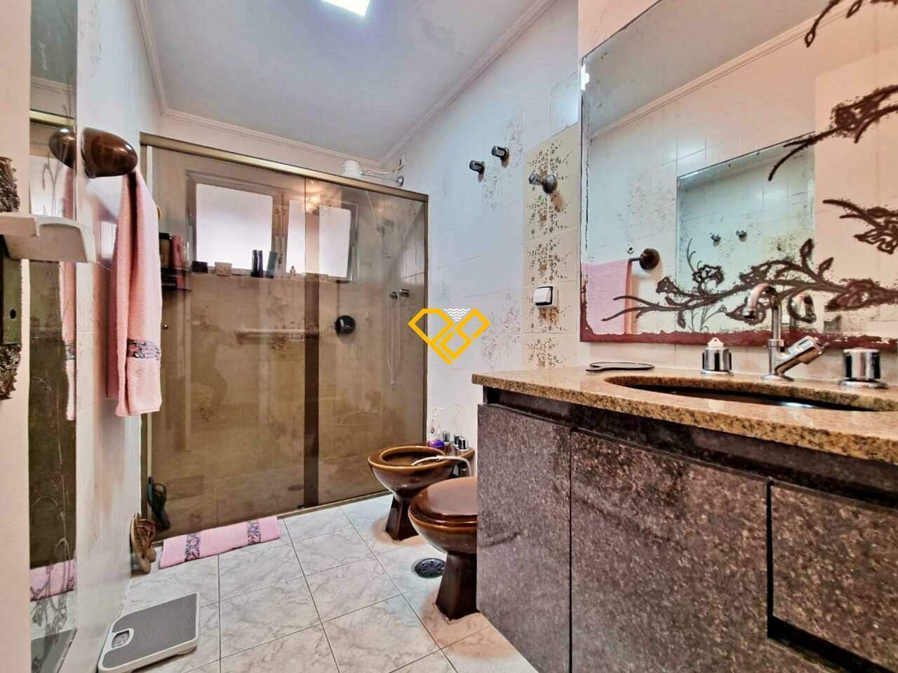 Apartamento à venda no Pompéia: Wc social