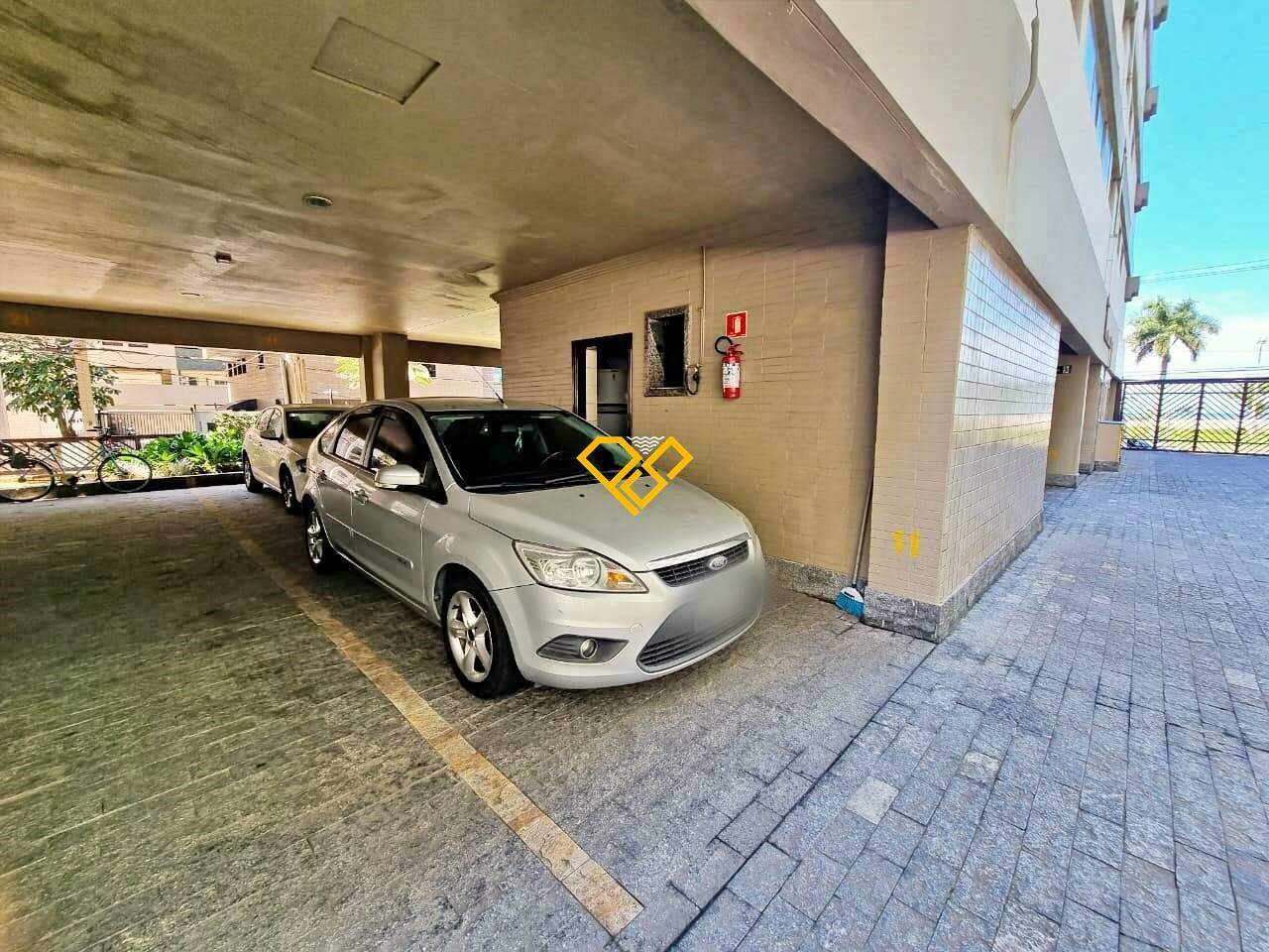 Apartamento à venda no Pompéia: Garagem