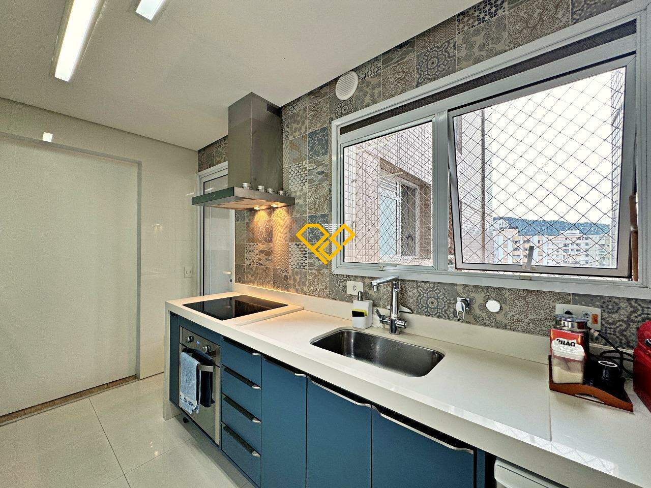 Apartamento à venda no José Menino: Cozinha