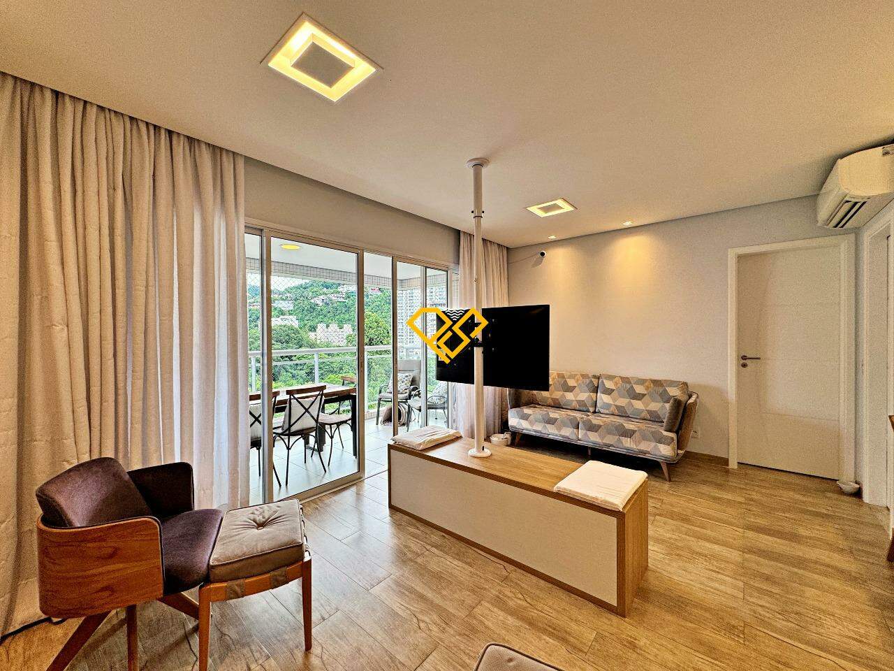 Apartamento à venda no José Menino: Sala