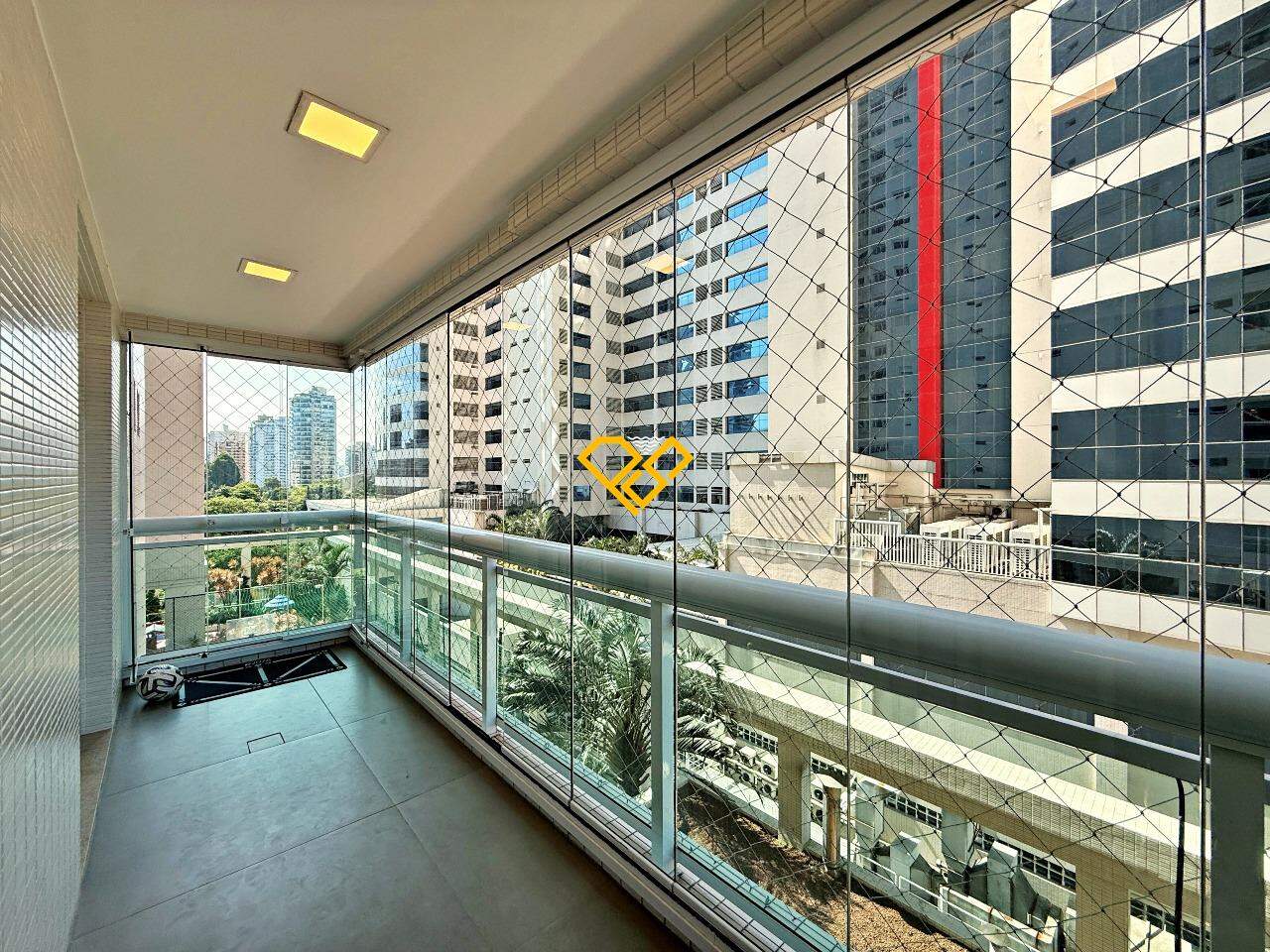 Apartamento à venda no Aparecida: Varanda