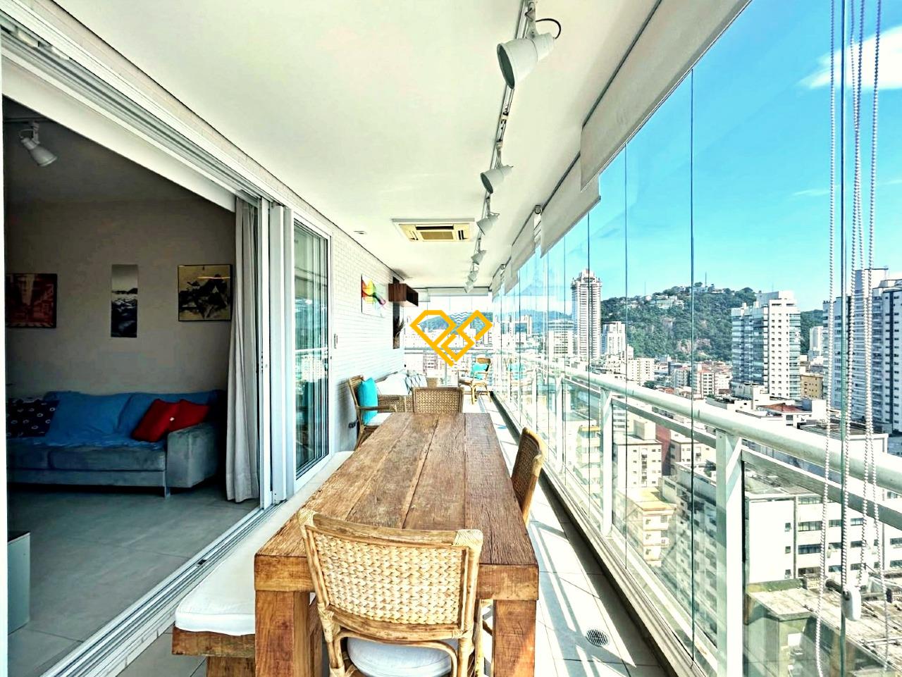 Apartamento à venda no Pompéia: Varanda