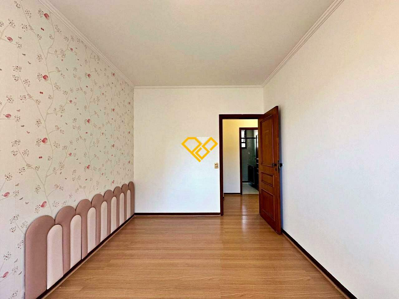 Apartamento para aluguel no Embaré: Dormitório 3