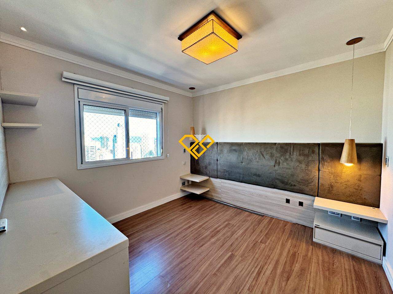 Apartamento à venda no Embaré: Suíte 1 - master