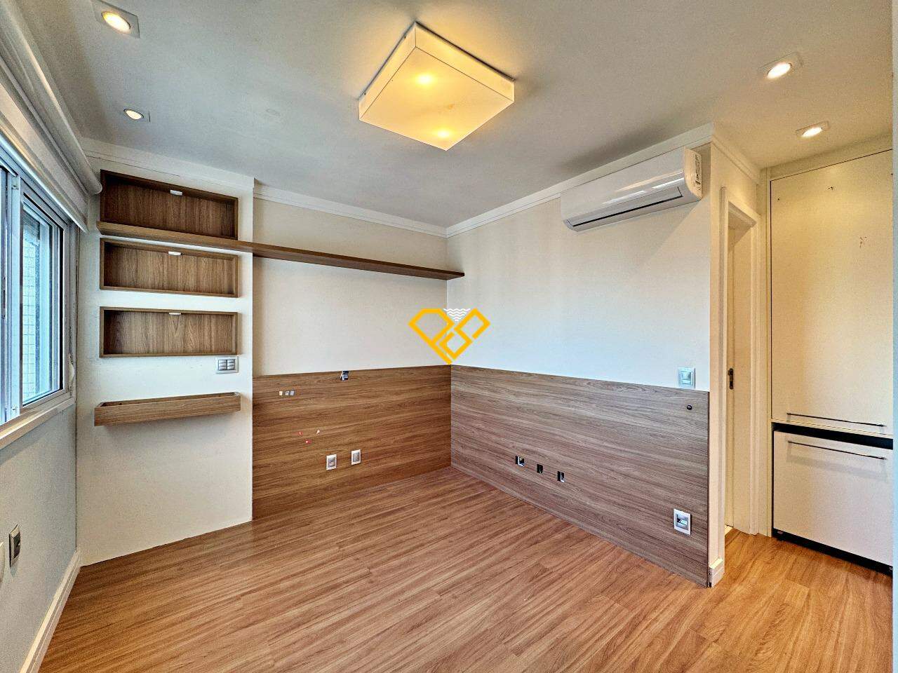 Apartamento à venda no Embaré: Suíte 2