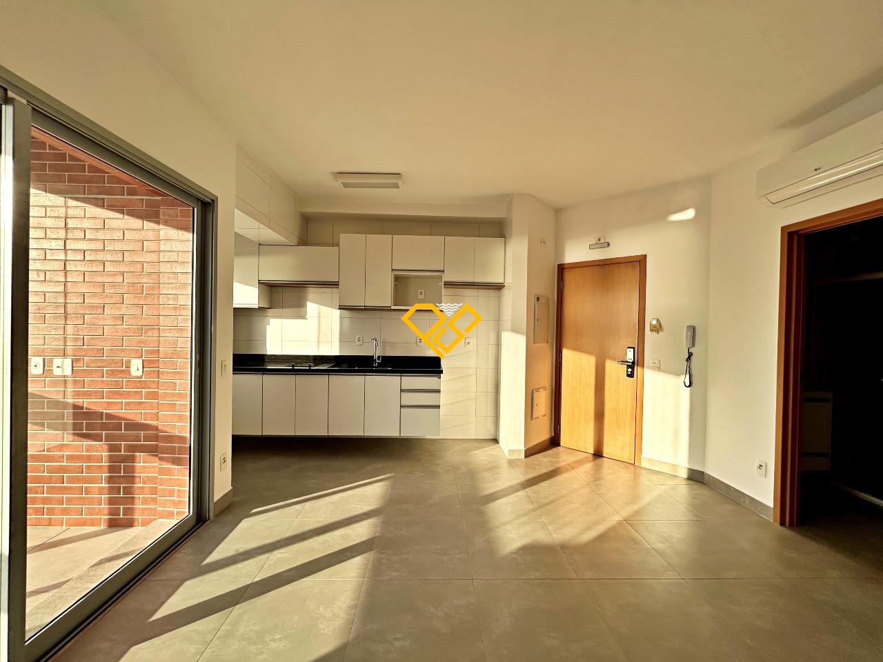 Apartamento para aluguel no Boqueirão: Sala e cozinha integrada