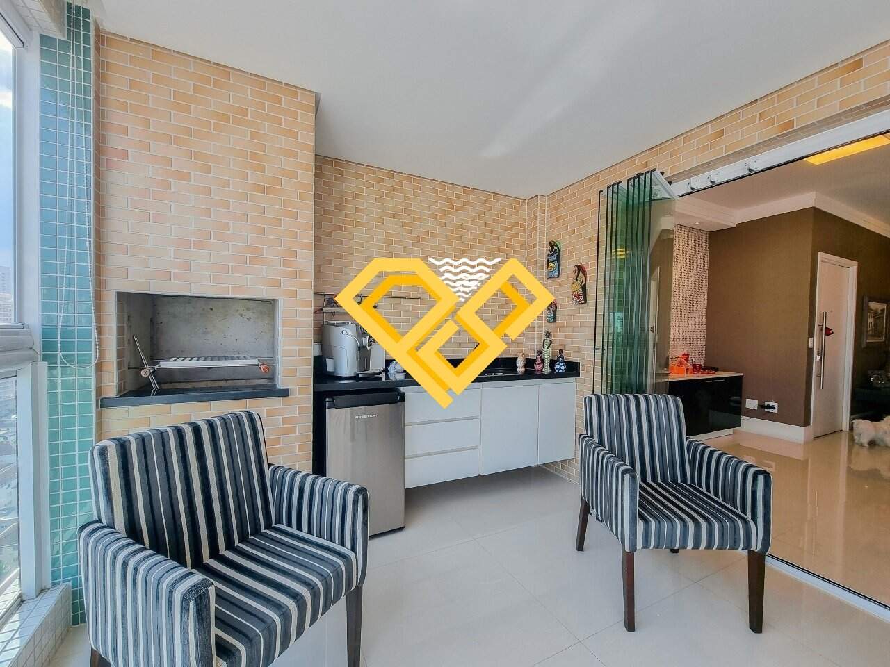 Apartamento para aluguel no Gonzaga: VARANDA