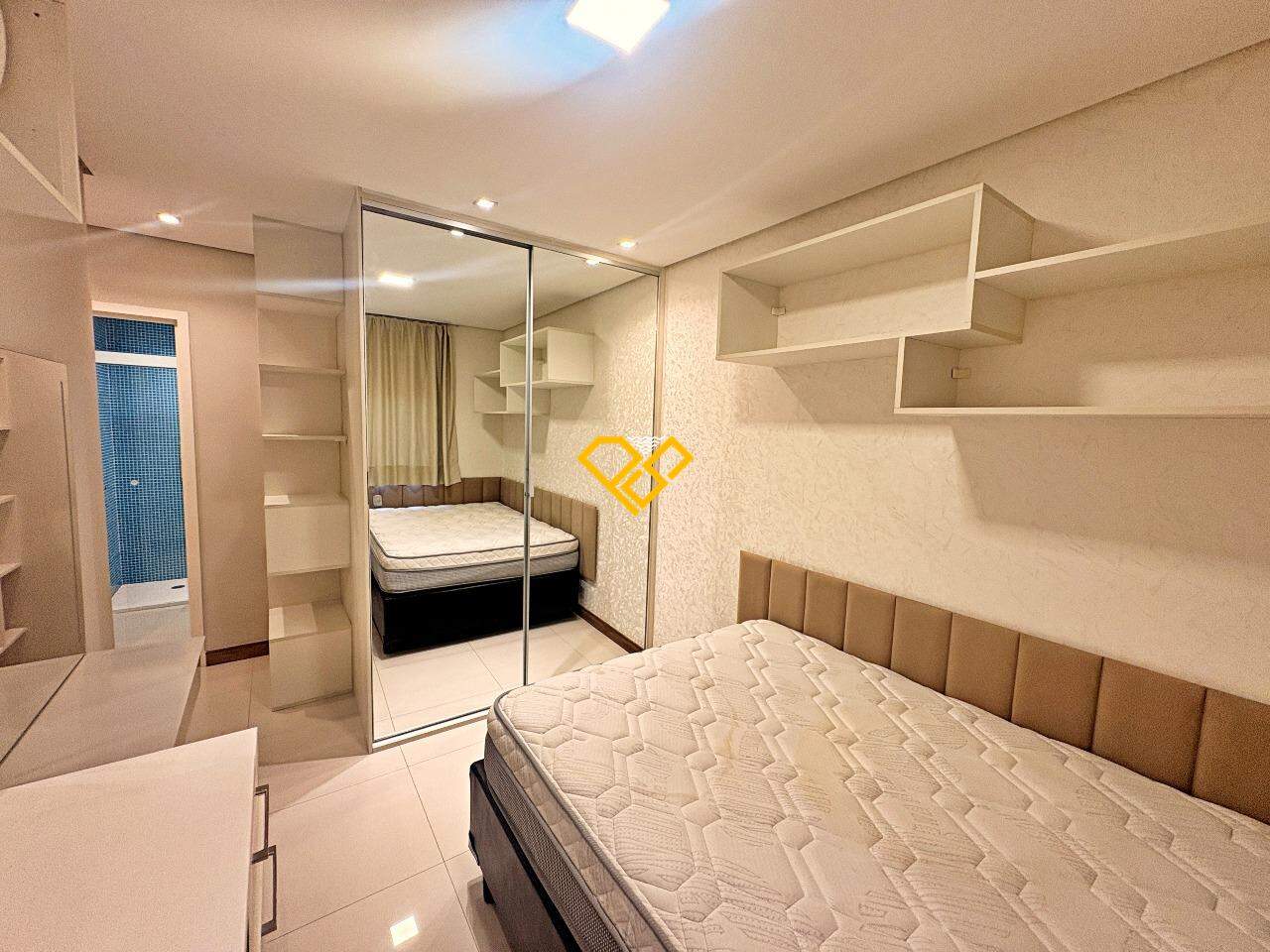 Apartamento para aluguel no Embaré: Suíte 3