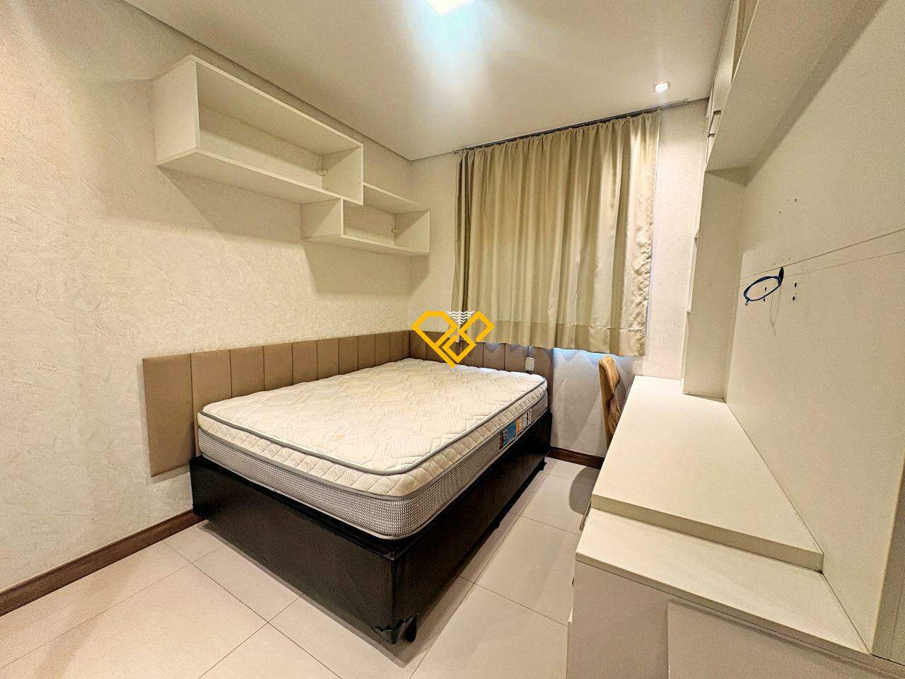 Apartamento para aluguel no Embaré: Suíte 3