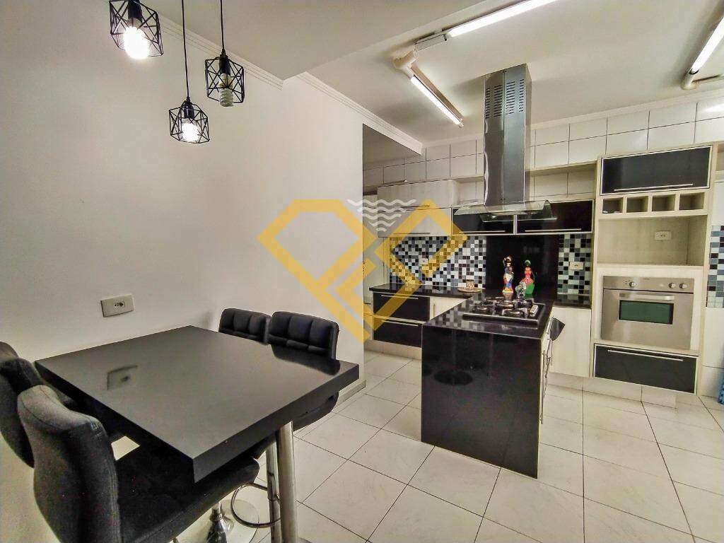 Apartamento para aluguel no Embaré: