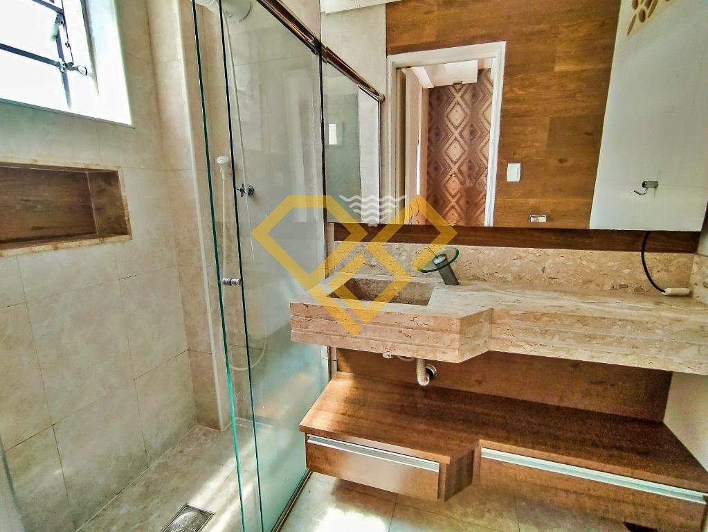 Apartamento para aluguel no Embaré: