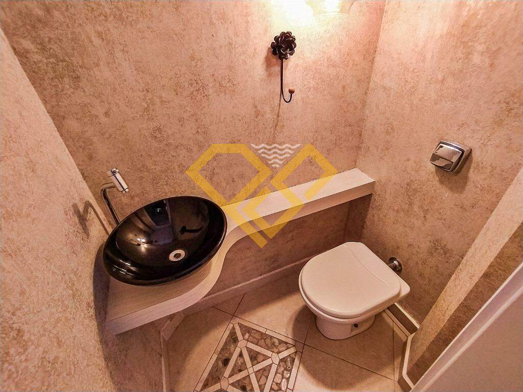 Apartamento para aluguel no Embaré: