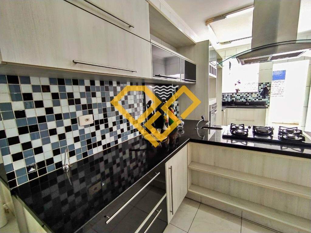 Apartamento para aluguel no Embaré: