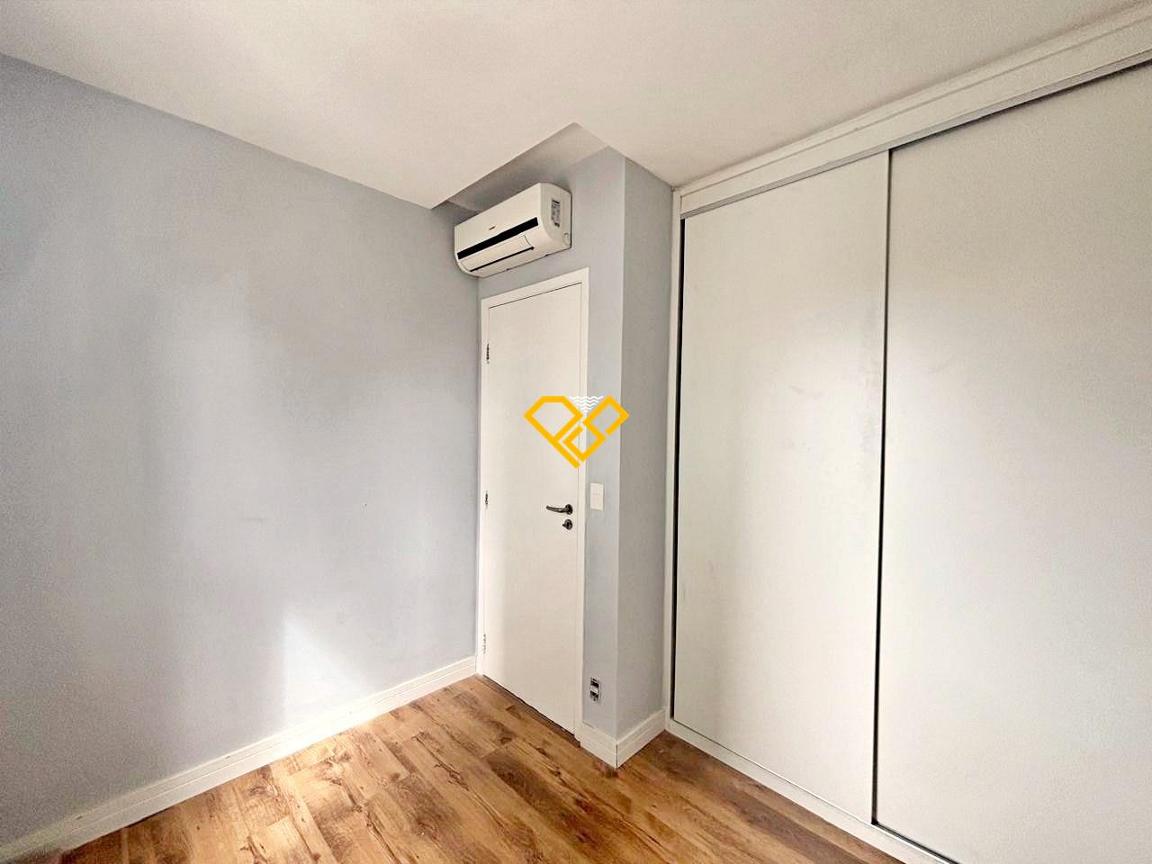 Apartamento à venda no Ponta da Praia: Dormitório 3