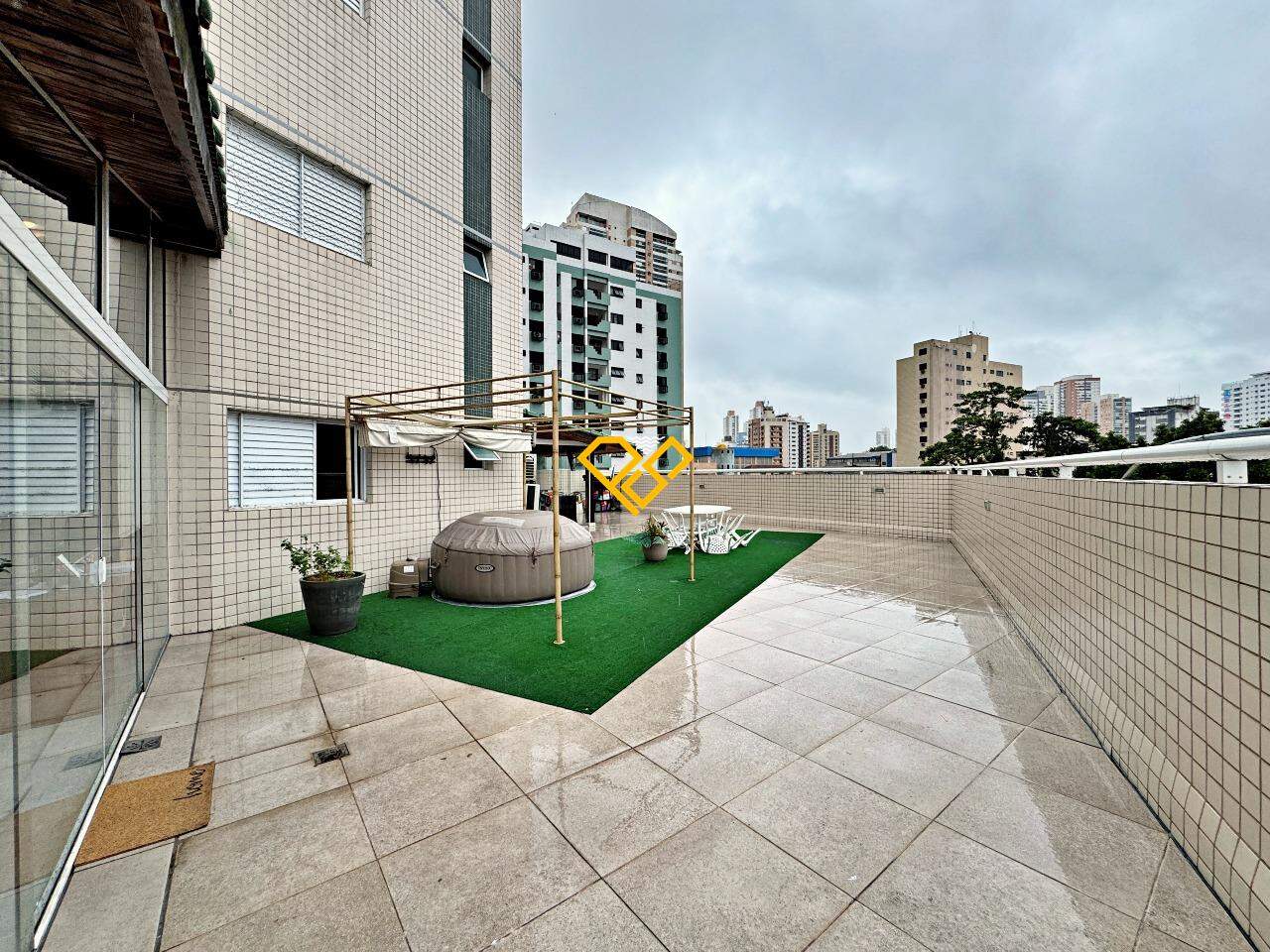 Garden para aluguel no Ponta da Praia: Área garden