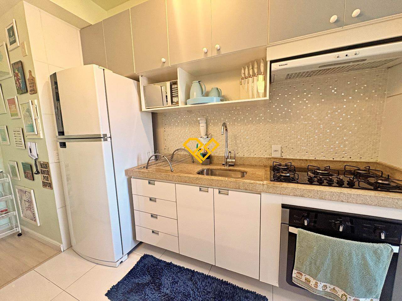 Apartamento para aluguel no Marapé: Cozinha