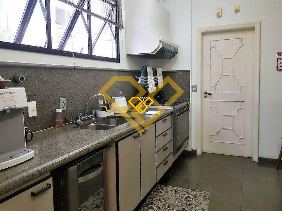 Apartamento à venda no Gonzaga: Cozinha