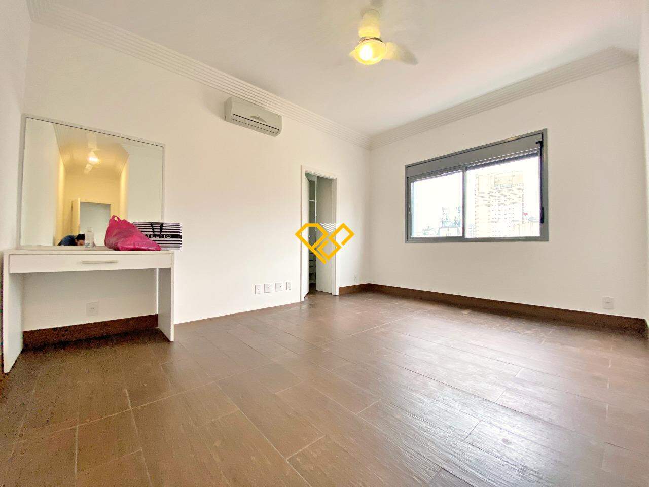 Apartamento à venda no Vila Rica: Suíte 1