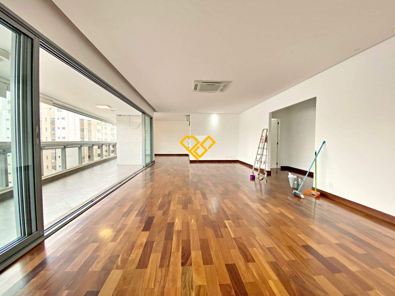 Apartamento à venda no Vila Rica: Sala