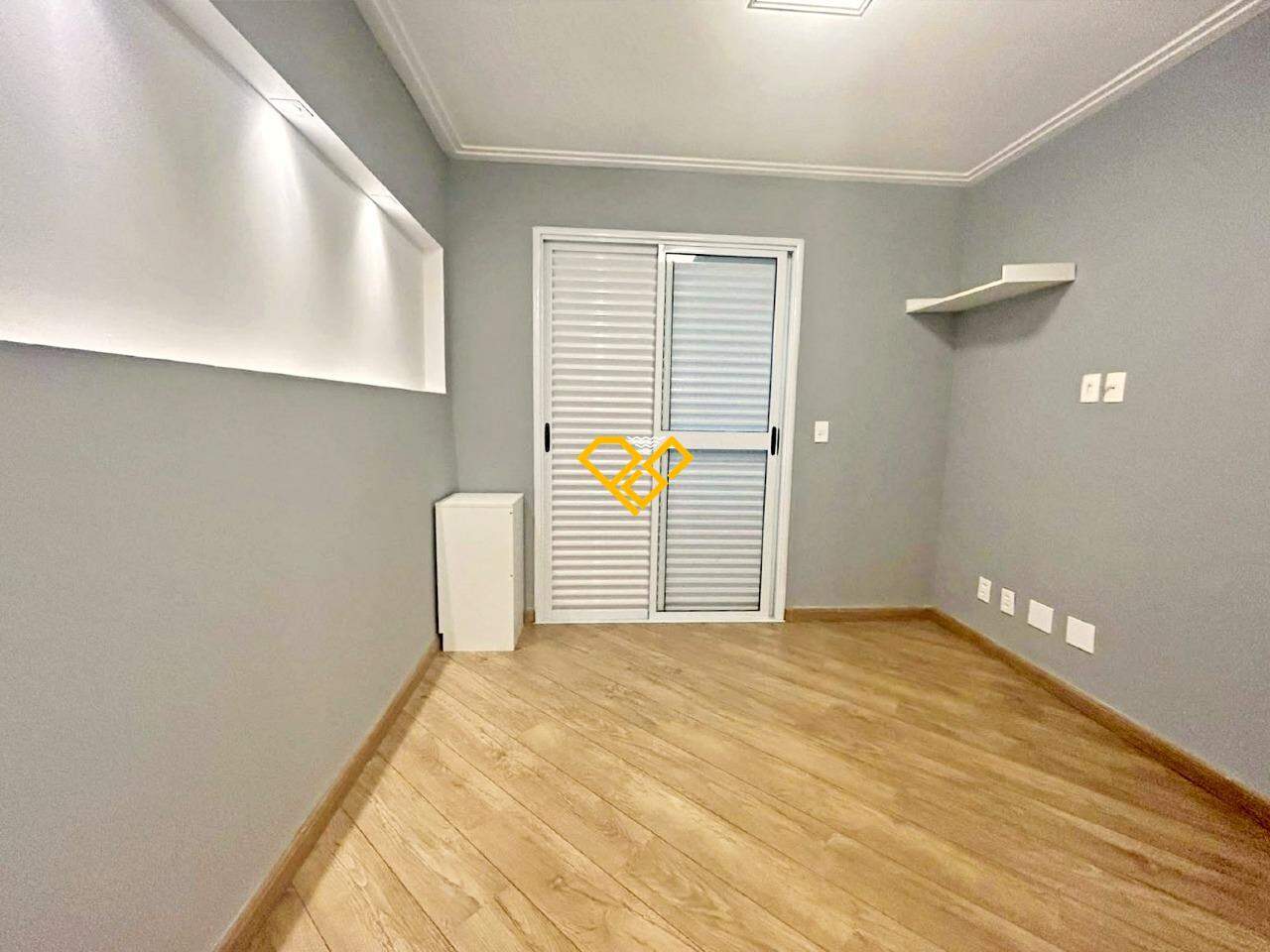 Apartamento para aluguel no Gonzaga: Suíte 1