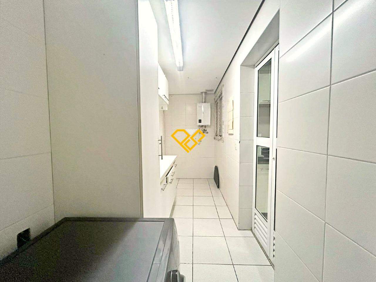 Apartamento para aluguel no Gonzaga: Área de serviço