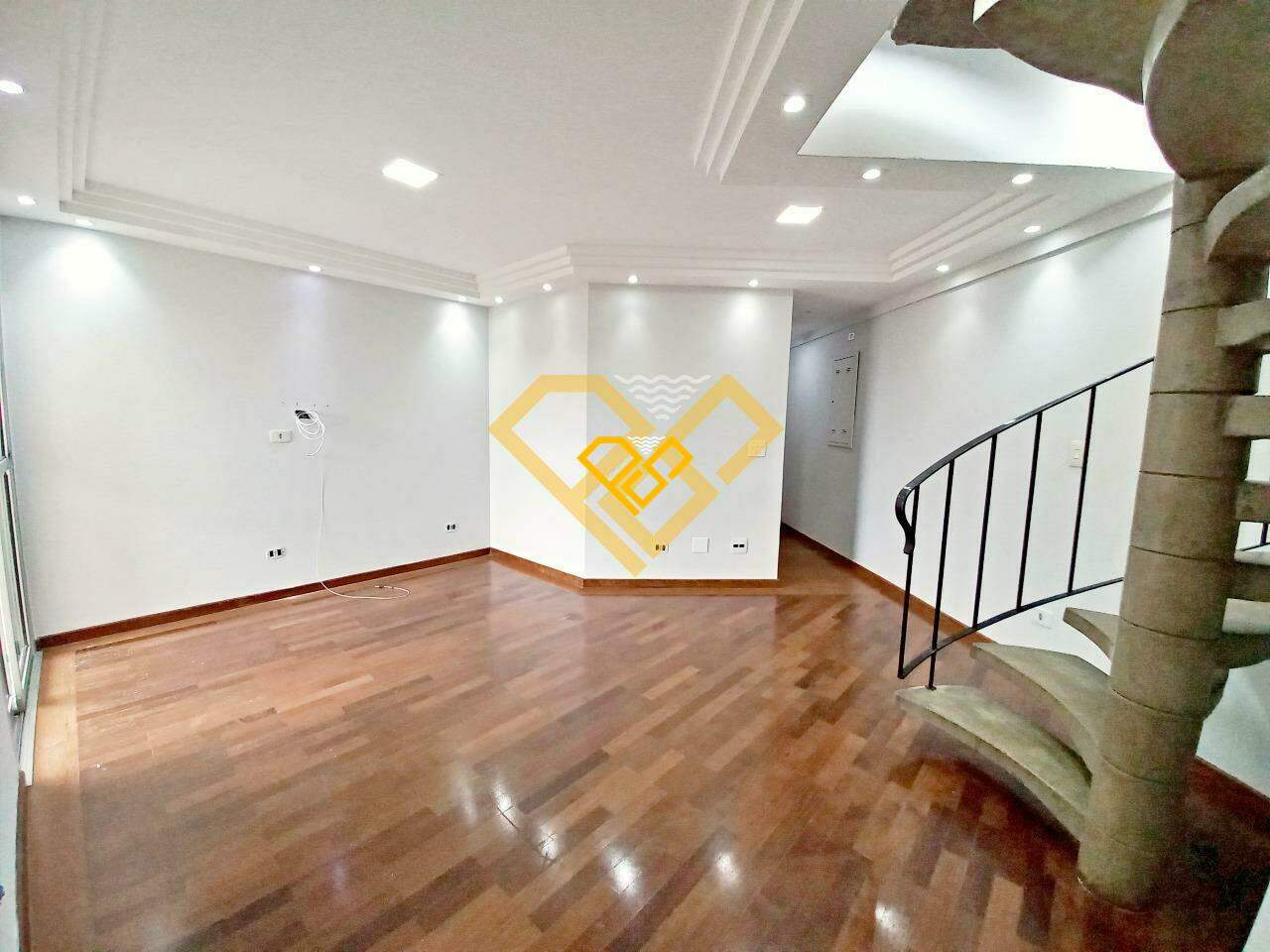 Cobertura para aluguel no Vila Mathias: 