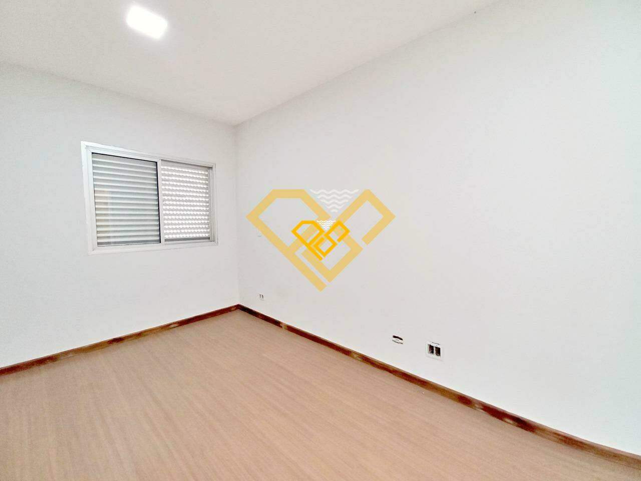 Cobertura para aluguel no Vila Mathias: 