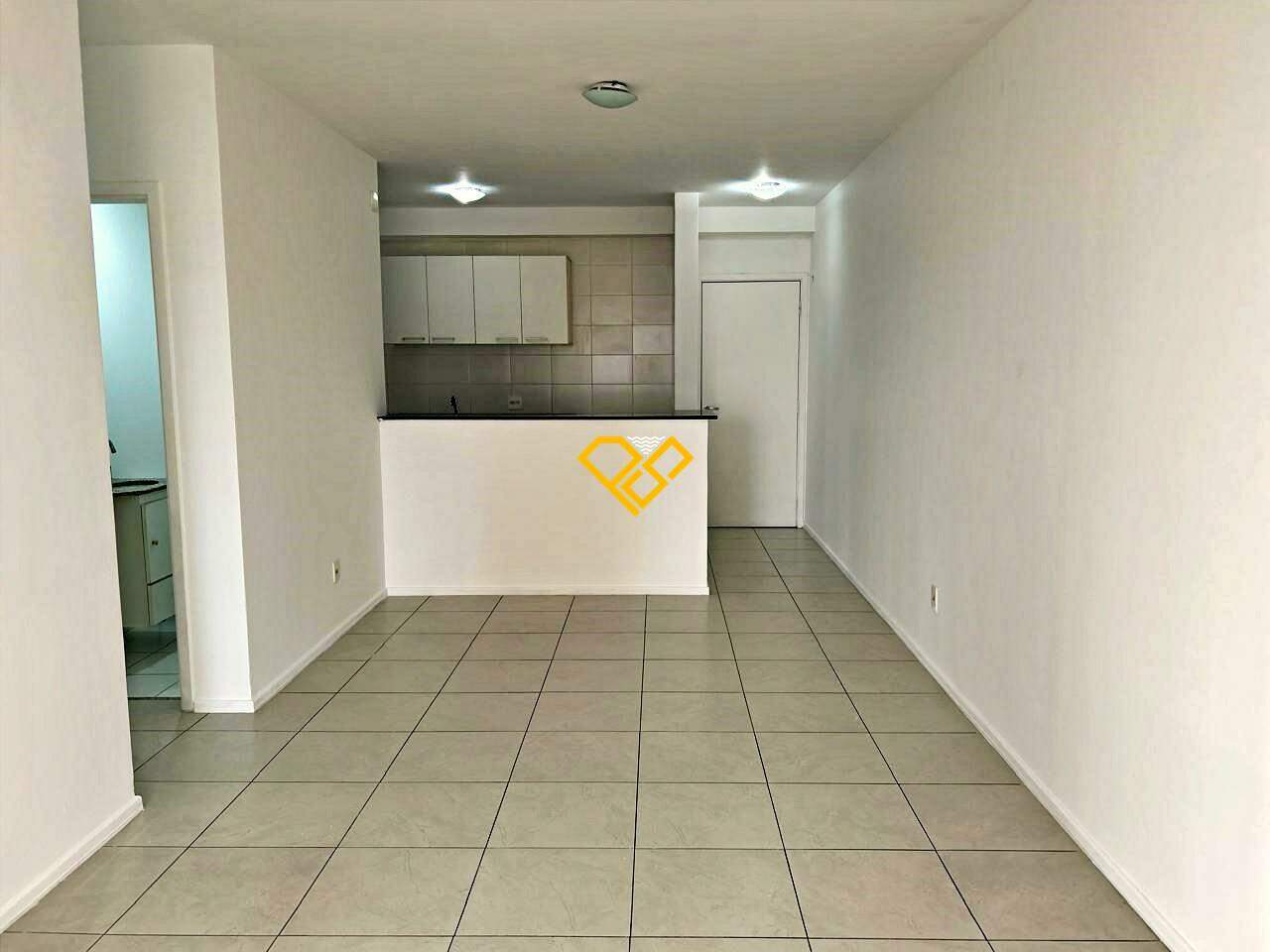 Apartamento para aluguel no Ponta da Praia: Sala