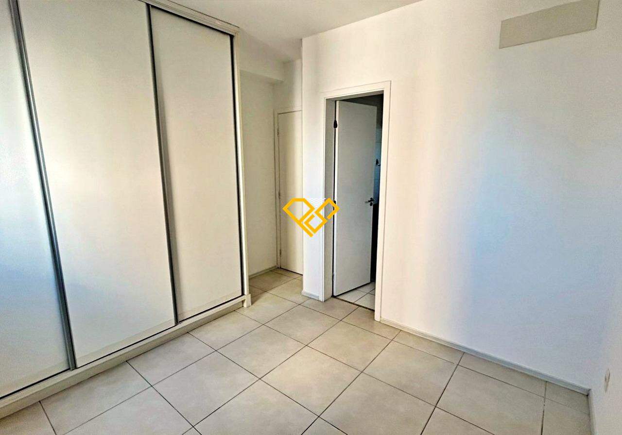 Apartamento para aluguel no Ponta da Praia: Dormitório 1 - suíte
